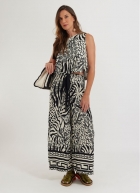 Cal&ccedil;a Cant&atilde;o est corais 