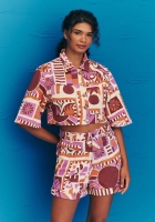 Camisa CaCay cropped sarja estampada