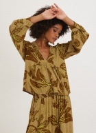 Bata Cantão est lirio