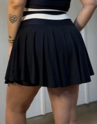 F544-SHORT SAIA RODADINHO COM RECORTES NO COS